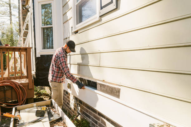 Top rated local Emergency Siding Repair specialists in Cheshire, CT